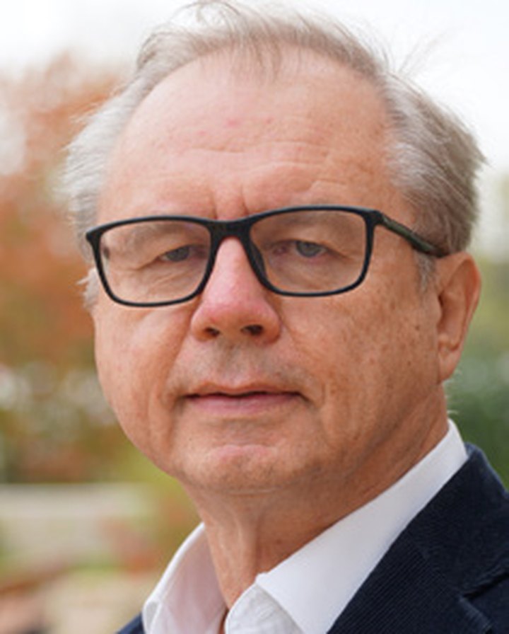 Dr. Wolfgang Herles